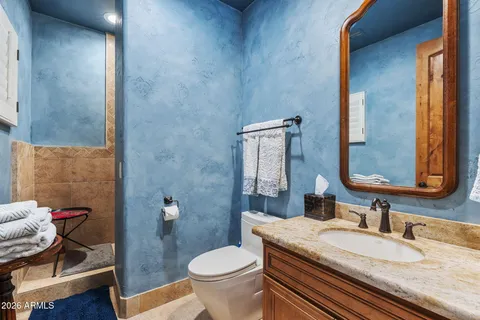$5,900,000 | 7 East Oakwood Hills Drive, Chandler, AZ 85248
