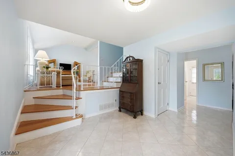 $850,000 | 3 Trouville Drive, Parsippany, NJ 07054
