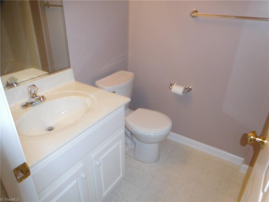 150 James Road, Unit 3C High Point, NC 27265 - Photo 11 of 30 Gallery Image 11