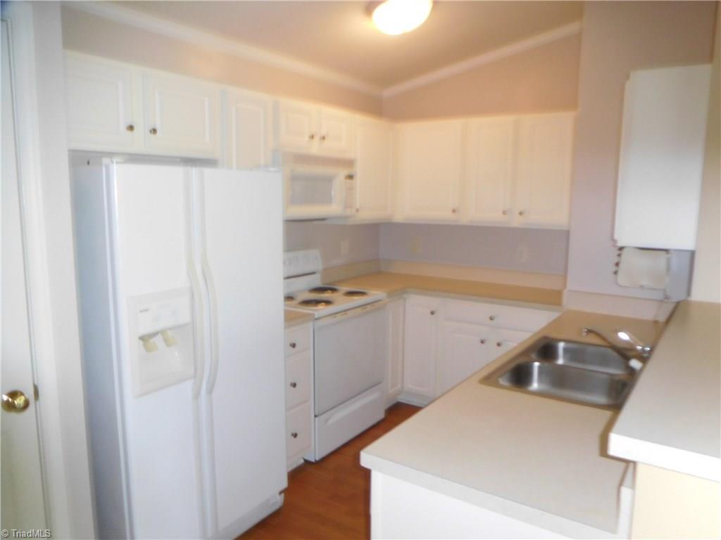 150 James Road, Unit 3C High Point, NC 27265 - Photo 8 of 30 Gallery Image 8