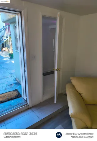 $1,994 | 2820 Linden Street, Oakland, CA 94608