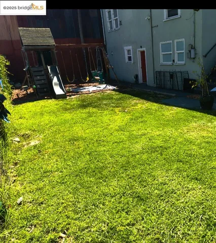 $1,994 | 2820 Linden Street, Oakland, CA 94608