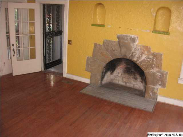 824 1st Street Southwest Birmingham, AL 35211 - Photo 4 of 11