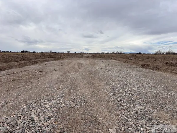 $108,000 | Lot 7-blk1 Lot 7-blk1 Tbd, Menan, ID 83434