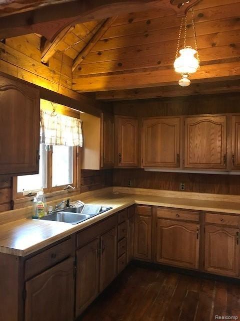 1818 Smith Road Lapeer, MI 48446 - Photo 4 of 17