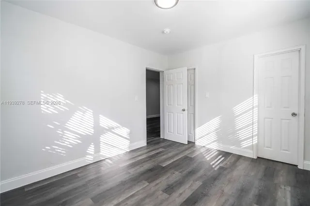 $2,300 | 7925 Hawthorne Avenue, Unit 4, Miami Beach, FL 33141