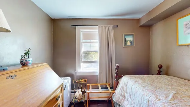 $695,000 | 30 South Street, Middlebury, VT 05753