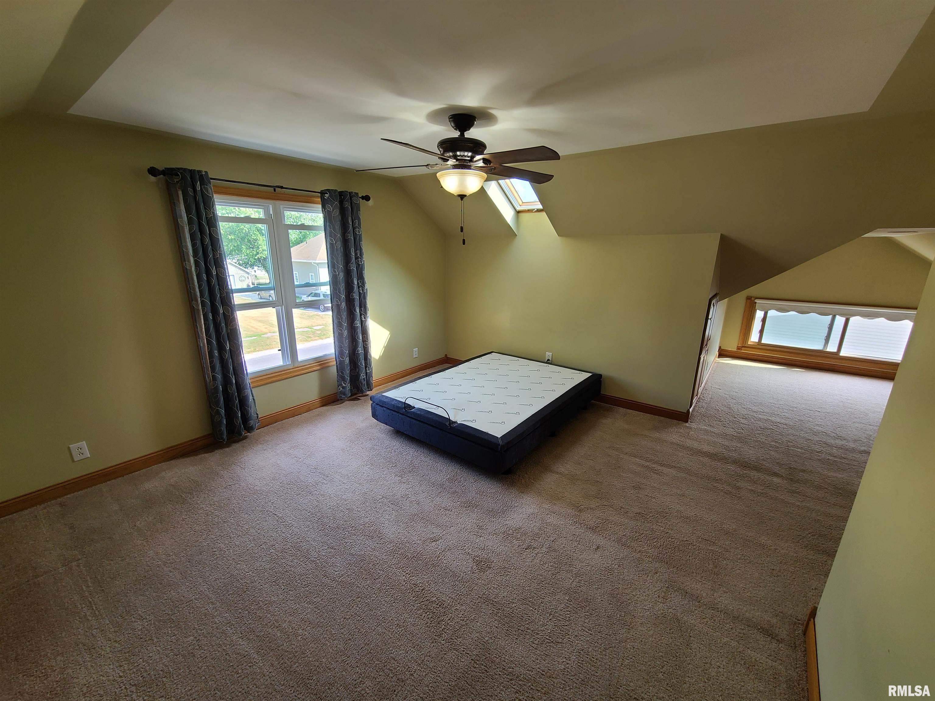 135 4th Street Bennett, IA 52721 - Photo 11 of 32 Gallery Image 11