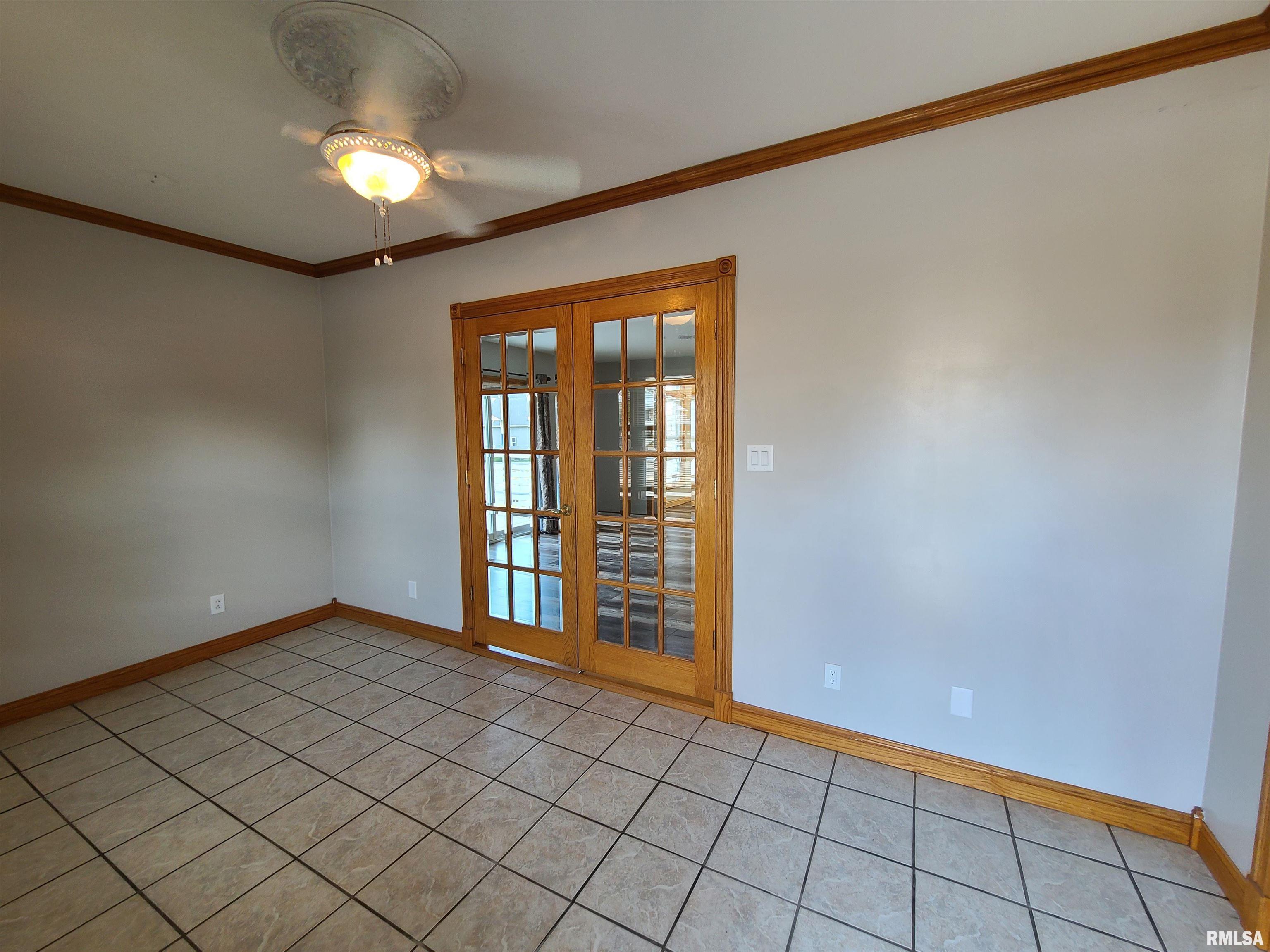 135 4th Street Bennett, IA 52721 - Photo 28 of 32 Gallery Image 28