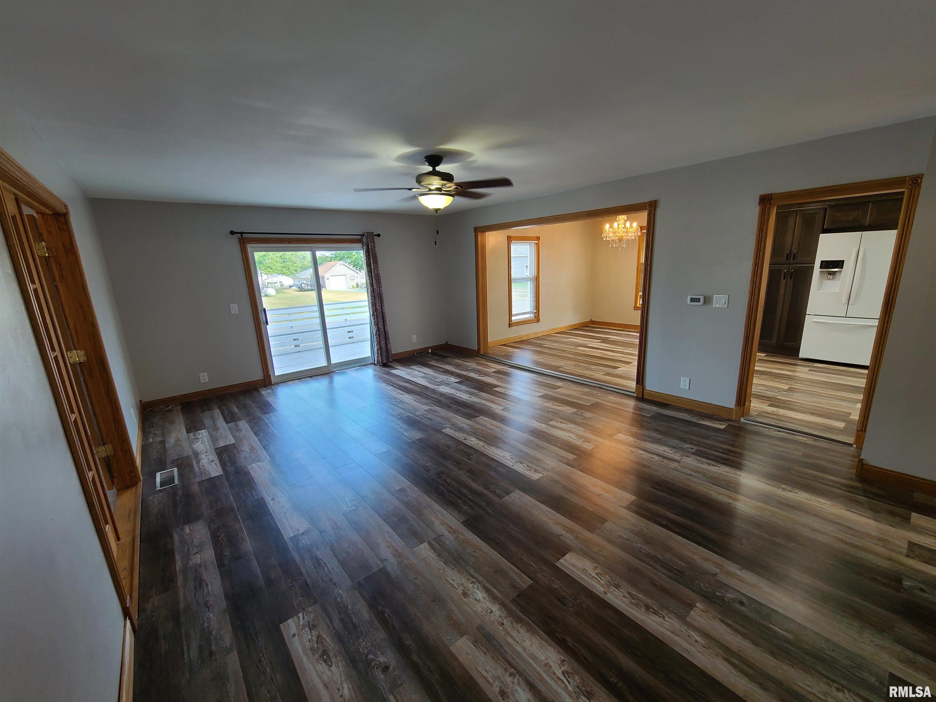 135 4th Street Bennett, IA 52721 - Photo 8 of 32 Gallery Image 8