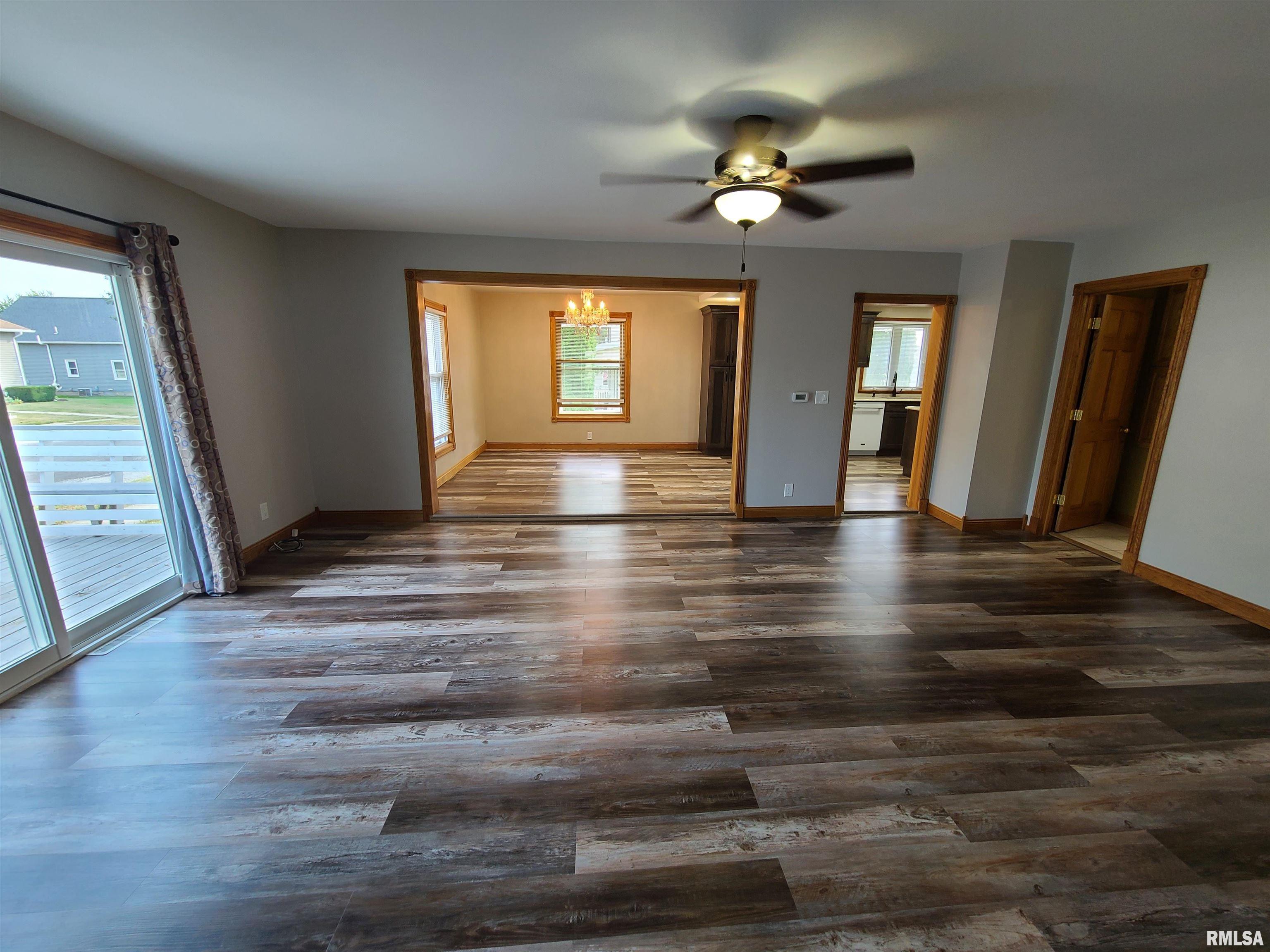 135 4th Street Bennett, IA 52721 - Photo 9 of 32 Gallery Image 9