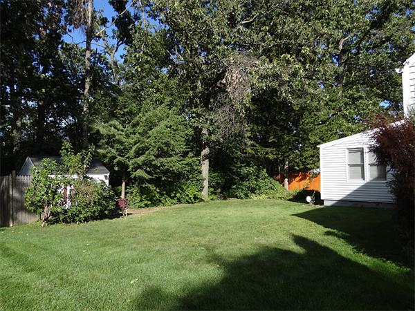 12 Duffy Lane Springfield, MA 01119 - Photo 22 of 24