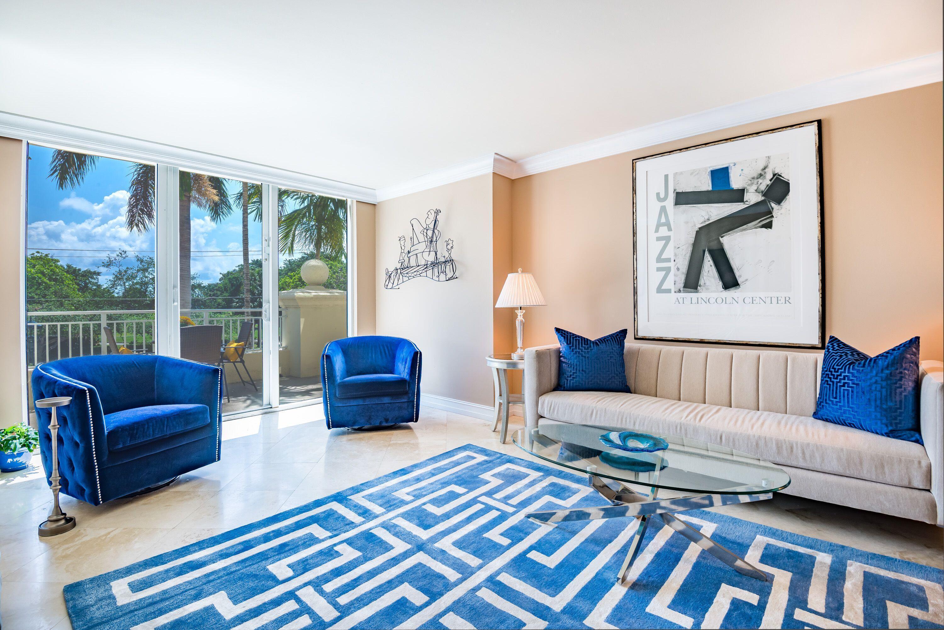 99 Southeast Mizner Boulevard, Unit 215 Boca Raton, FL 33432 - Photo 2 of 40 living Terrace