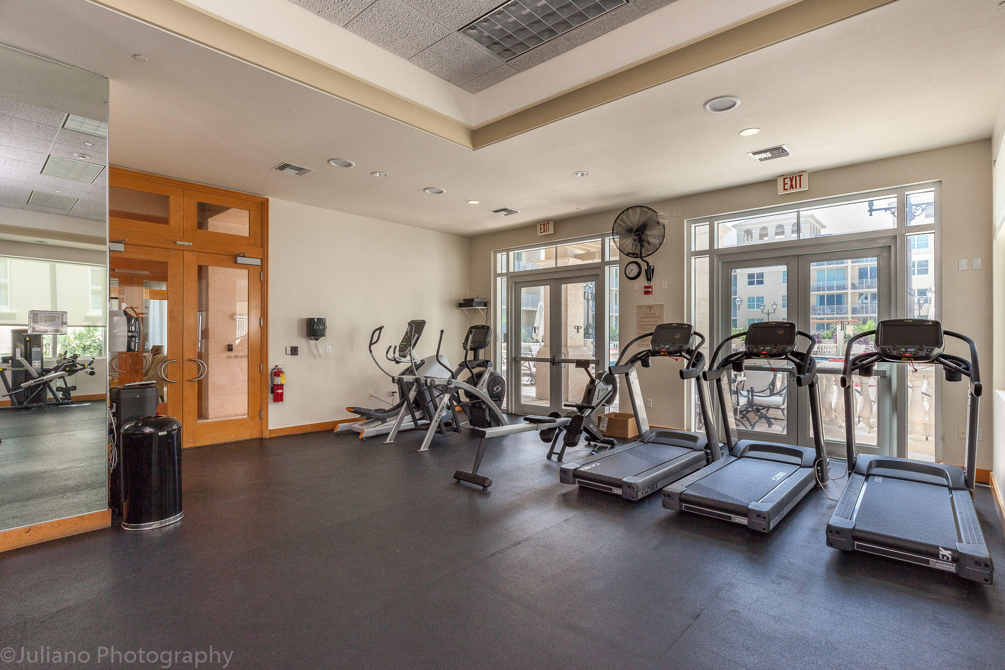 99 Southeast Mizner Boulevard, Unit 215 Boca Raton, FL 33432 - Photo 33 of 40 IMG_3635