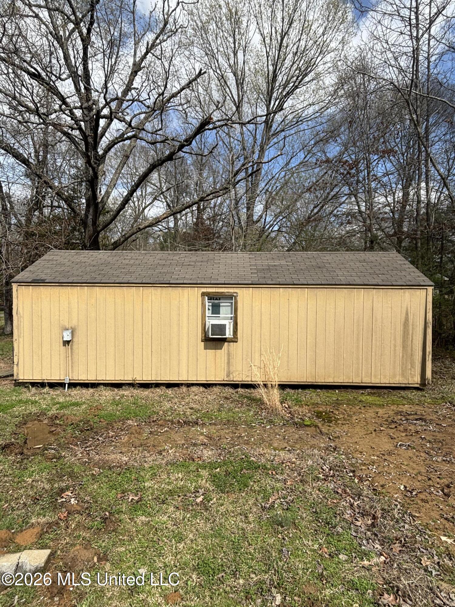 211 Oak Road Byhalia, MS 38611 - Photo 12 of 49 1-57