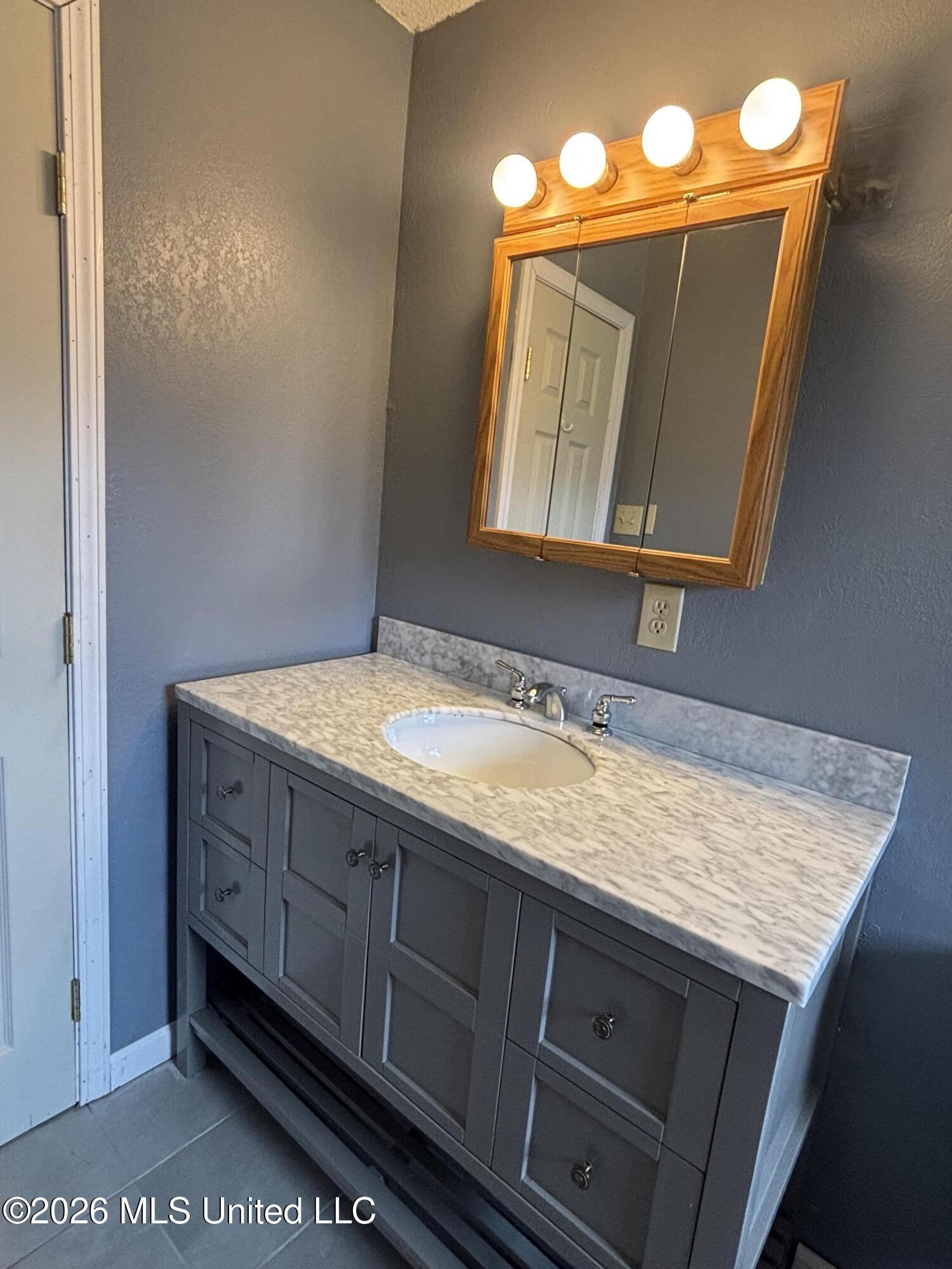 211 Oak Road Byhalia, MS 38611 - Photo 34 of 49 1-22