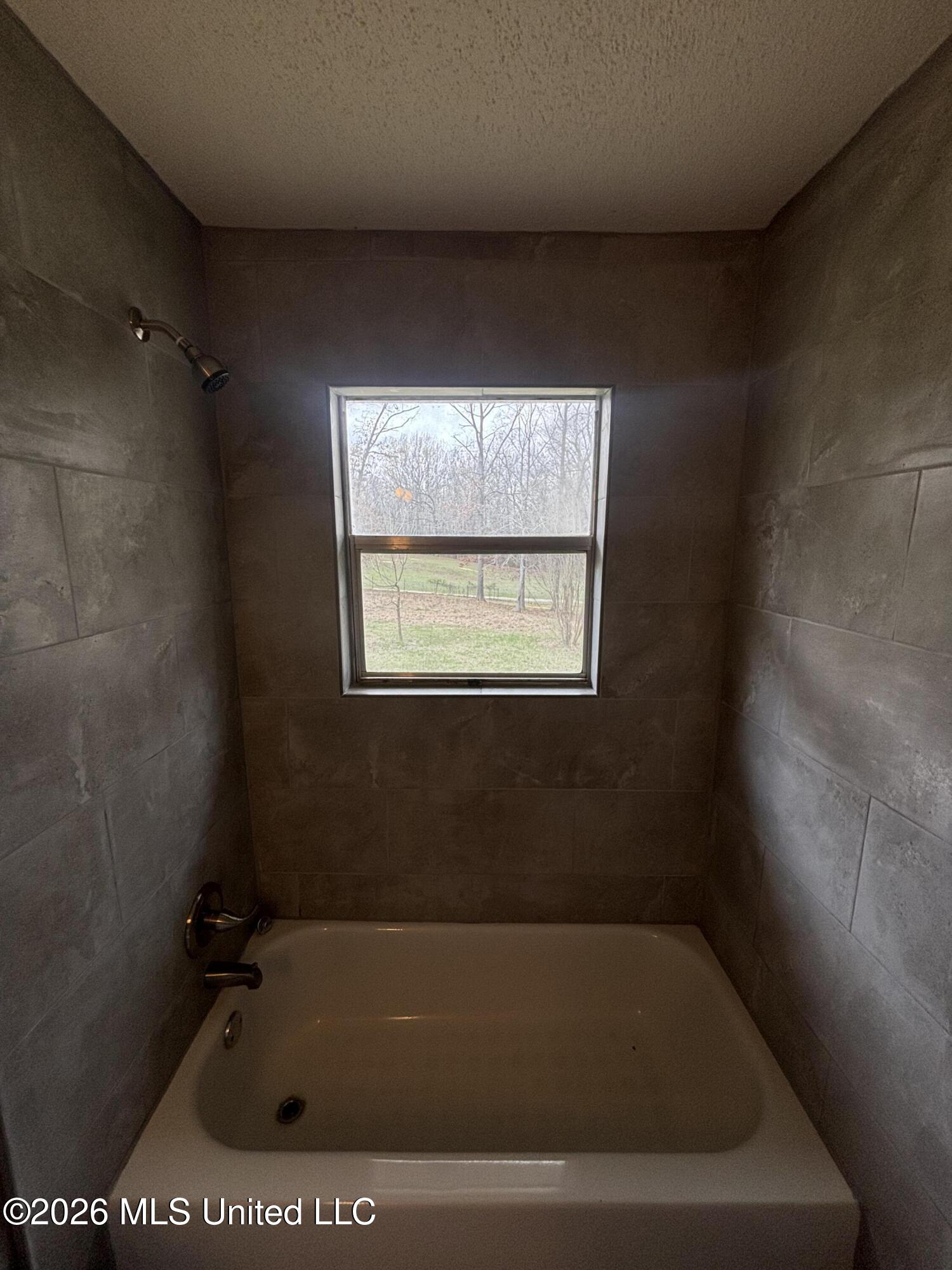 211 Oak Road Byhalia, MS 38611 - Photo 36 of 49 1-25