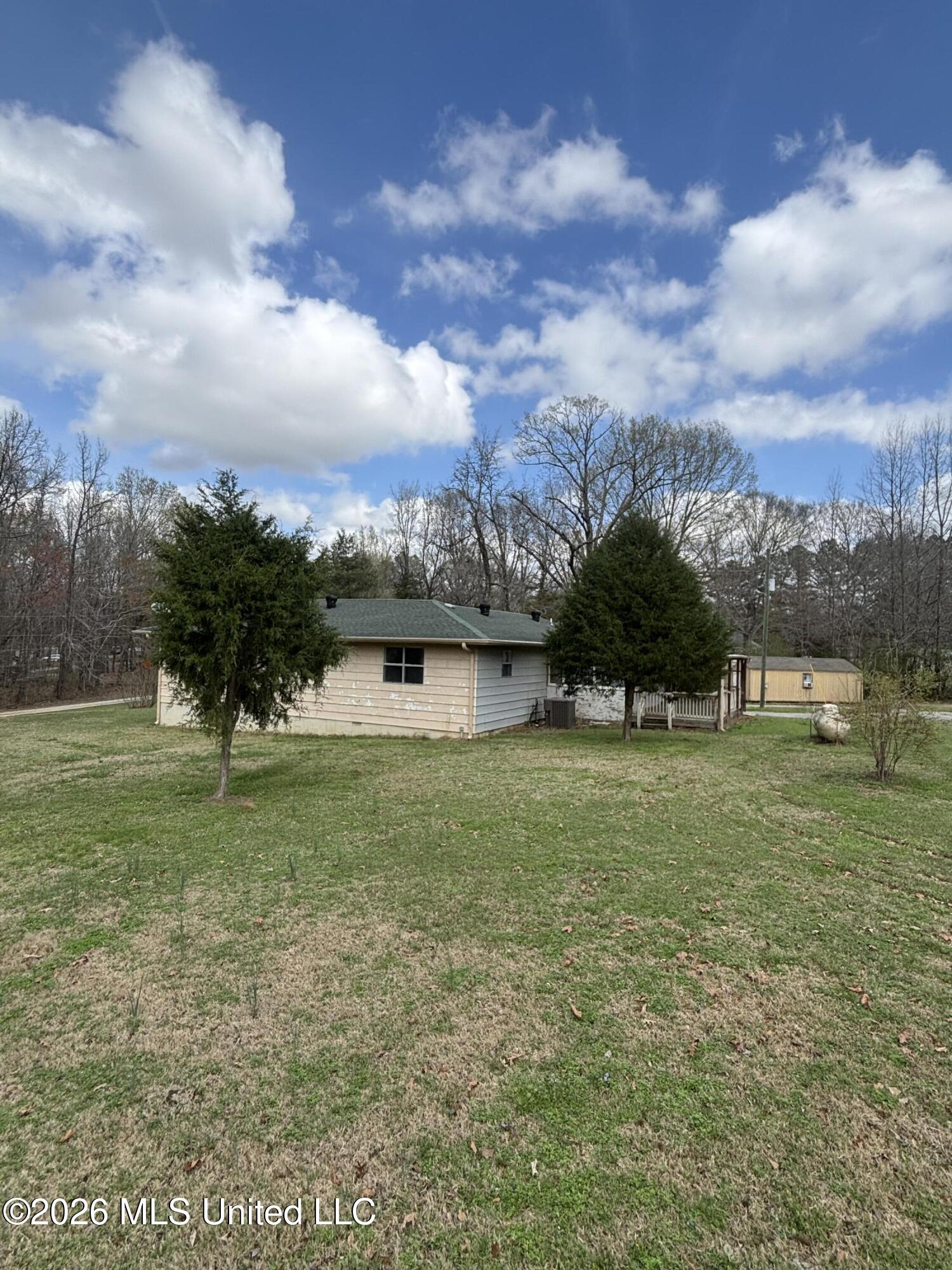 211 Oak Road Byhalia, MS 38611 - Photo 6 of 49 1-43