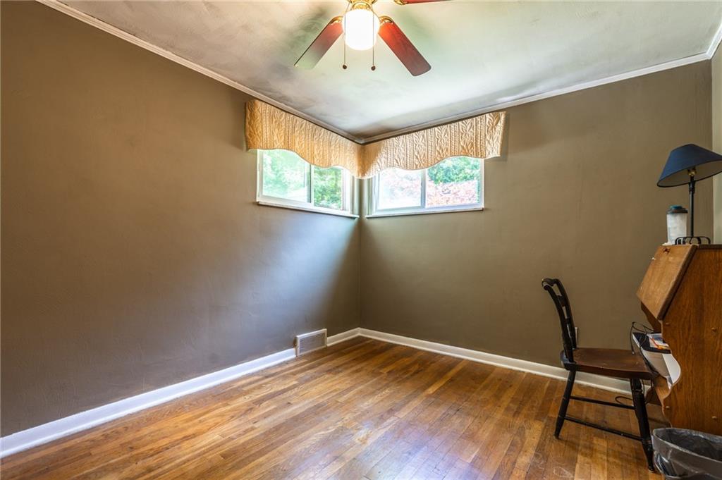145 Poplar Ridge Road Pittsburgh, PA 15235 - Photo 13 of 25 Gallery Image 13