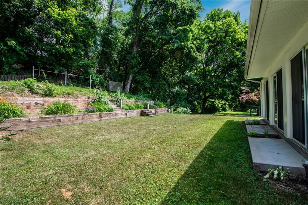 145 Poplar Ridge Road Pittsburgh, PA 15235 - Photo 22 of 25 Gallery Image 22