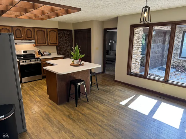 $875,000 | 9103 Sargent Road, Indianapolis, IN 46256