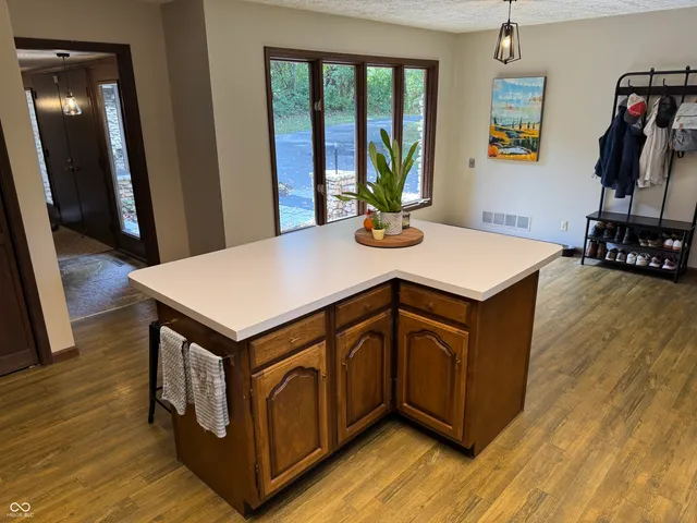 $875,000 | 9103 Sargent Road, Indianapolis, IN 46256