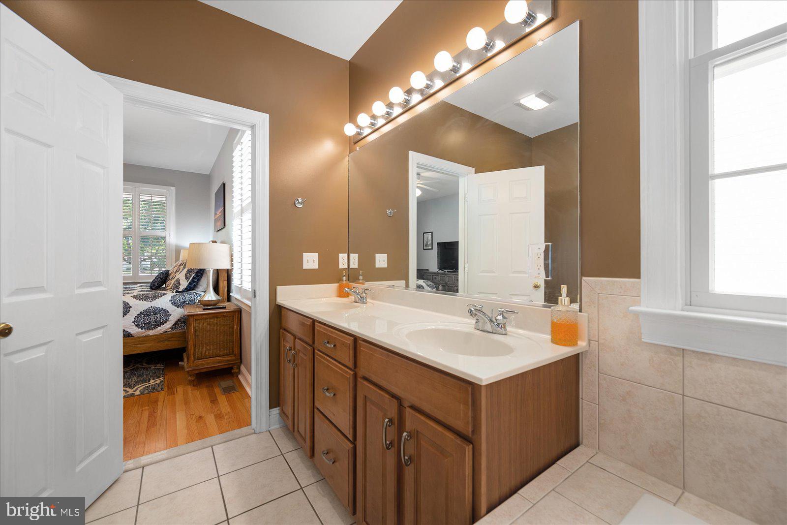 67 Willow Oak Avenue Ocean View, DE 19970 - Photo 10 of 47 1st floor bath bedroom #1