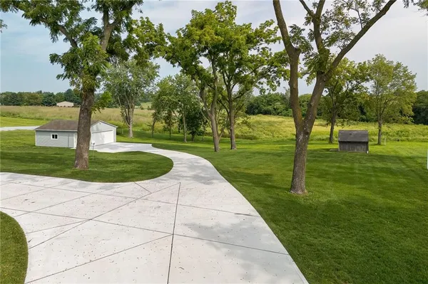 $584,000 | 5201 Cook Road, St. Joseph, MO 64505