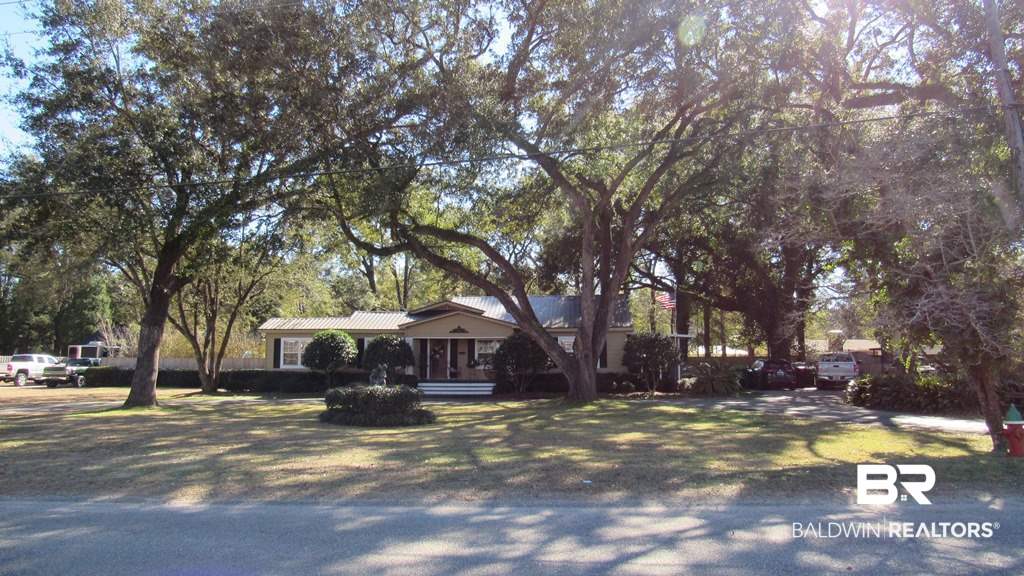 316 Powers Road Satsuma, AL 36572 - Photo 2 of 3