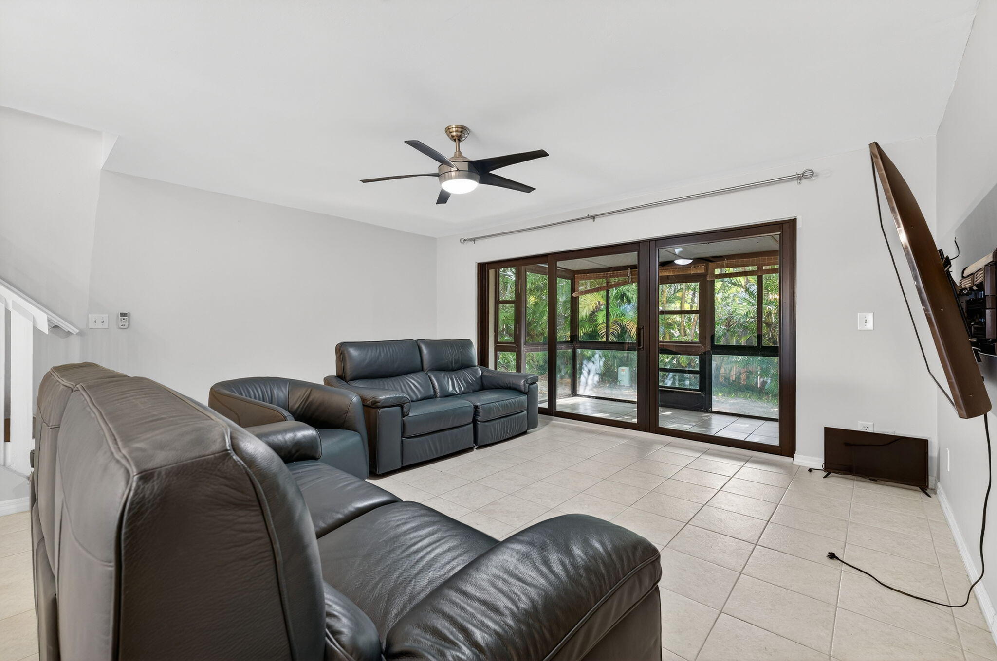2140 Northeast 44th Street Lighthouse Point, FL 33064 - Photo 12 of 57 12-web-or-mls-14-print-DSC09954