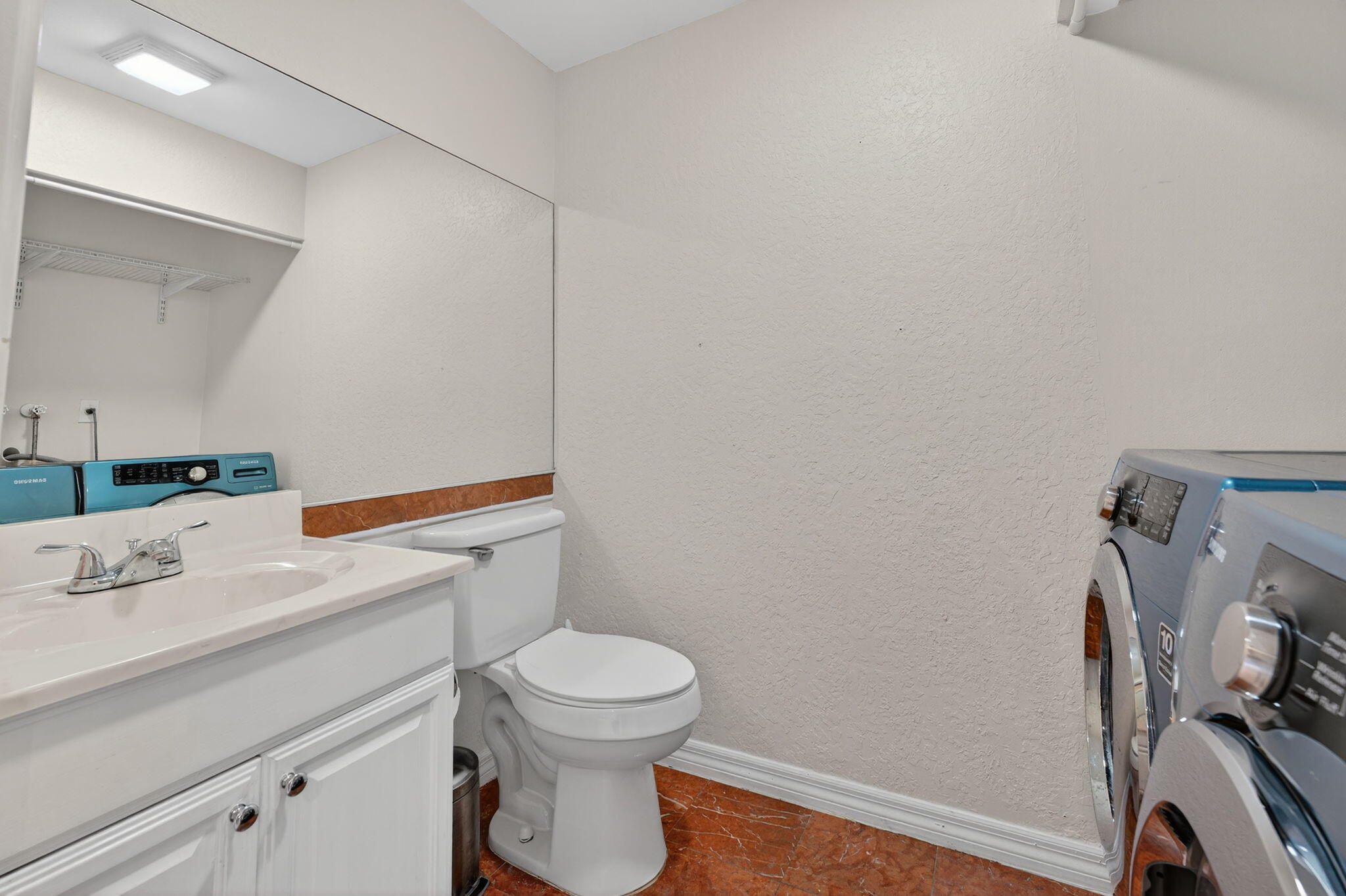 2140 Northeast 44th Street Lighthouse Point, FL 33064 - Photo 18 of 57 18-web-or-mls-18-print-DSC09924