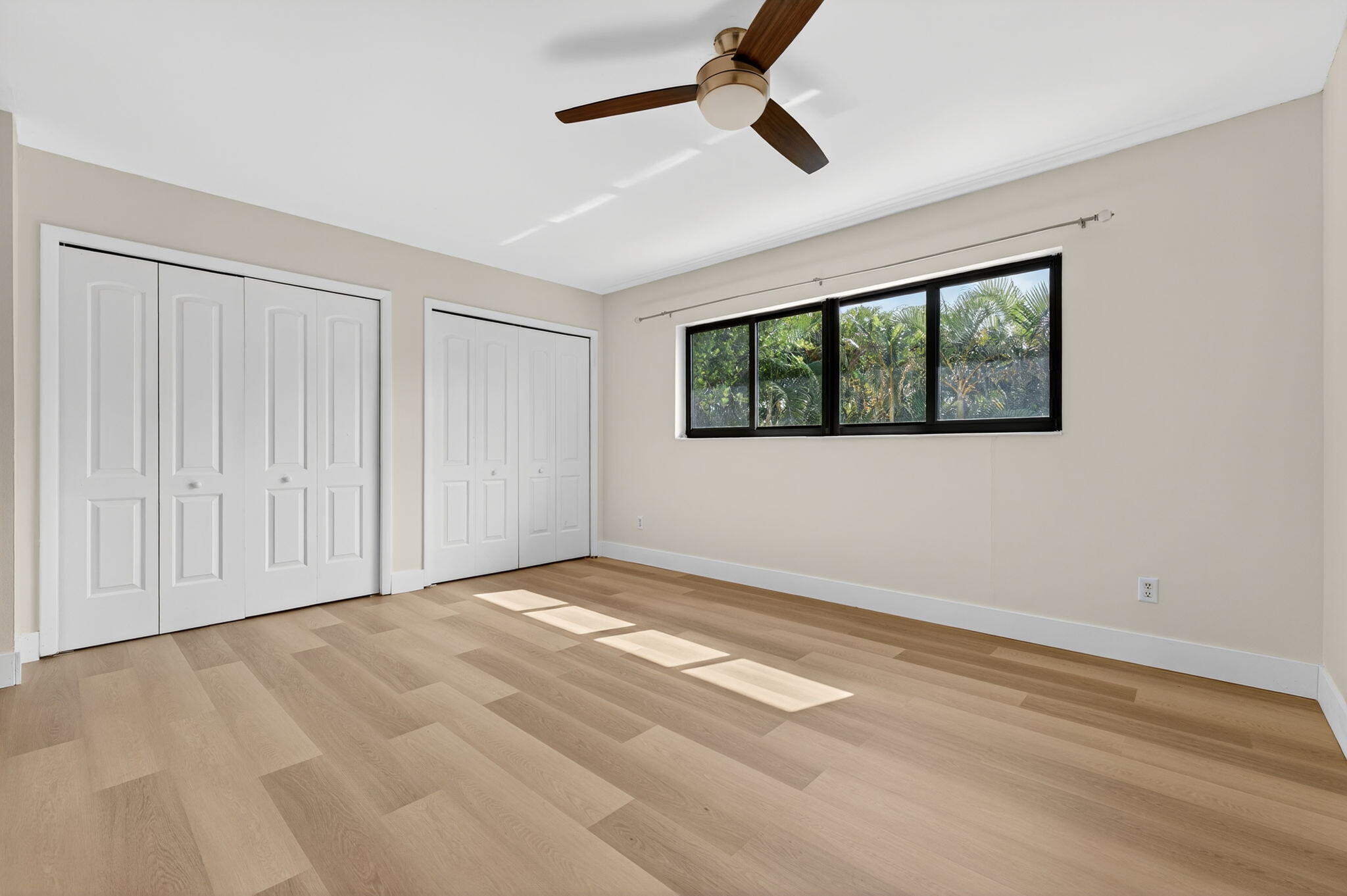 2140 Northeast 44th Street Lighthouse Point, FL 33064 - Photo 24 of 57 24-web-or-mls-24-print-DSC00025