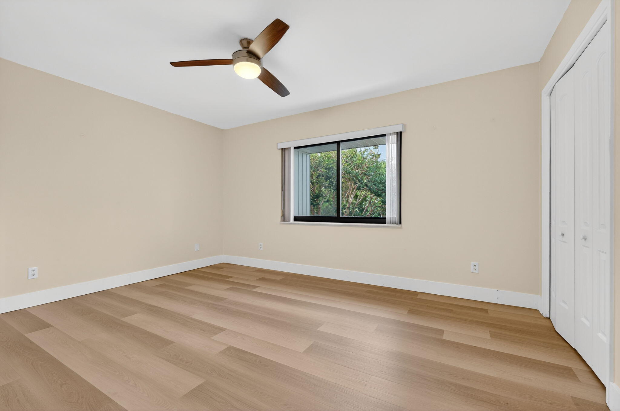 2140 Northeast 44th Street Lighthouse Point, FL 33064 - Photo 29 of 57 29-web-or-mls-29-print-DSC00056