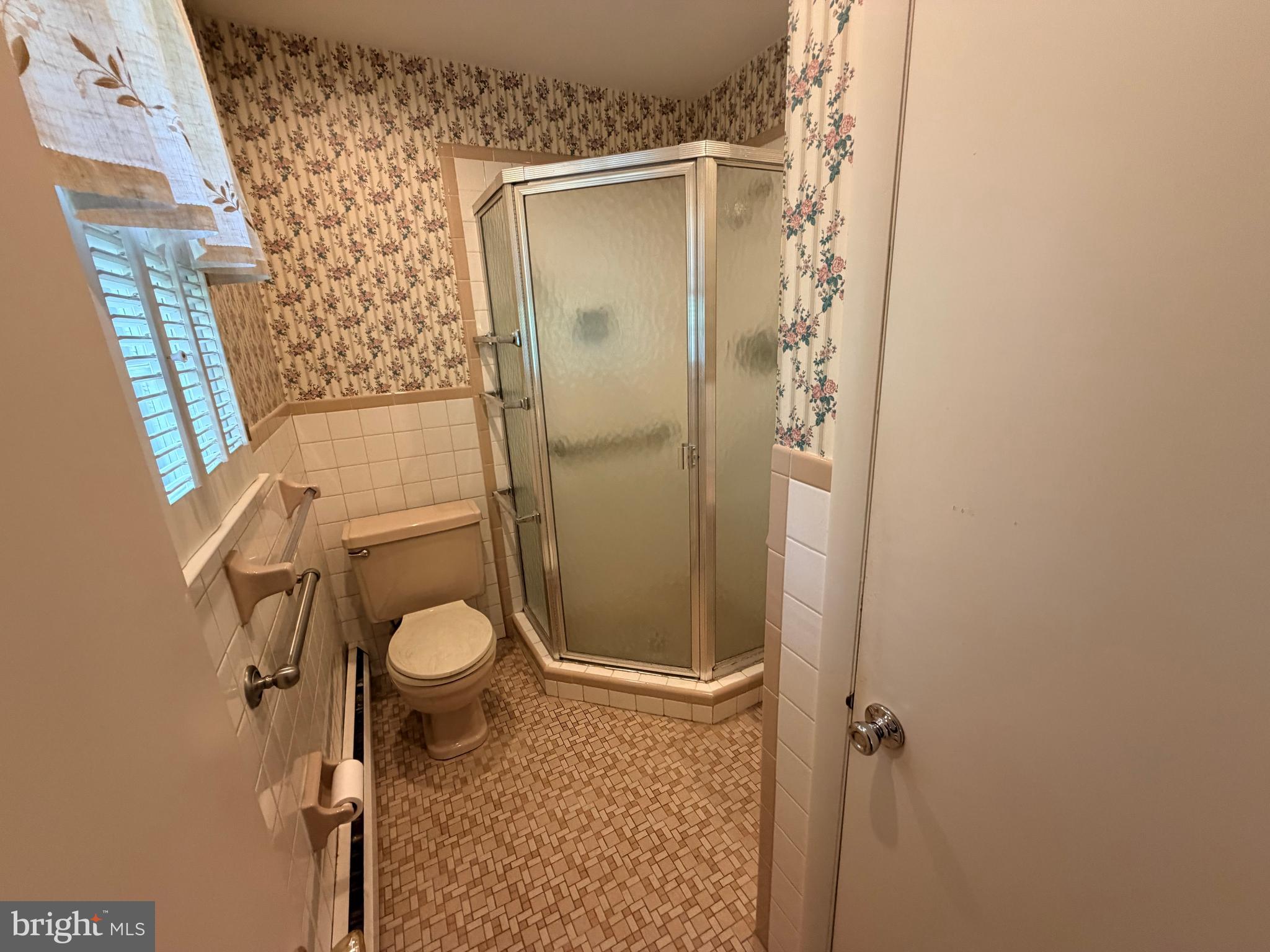 312 Mt Alverno Road Media, PA 19063 - Photo 18 of 22 Master bath