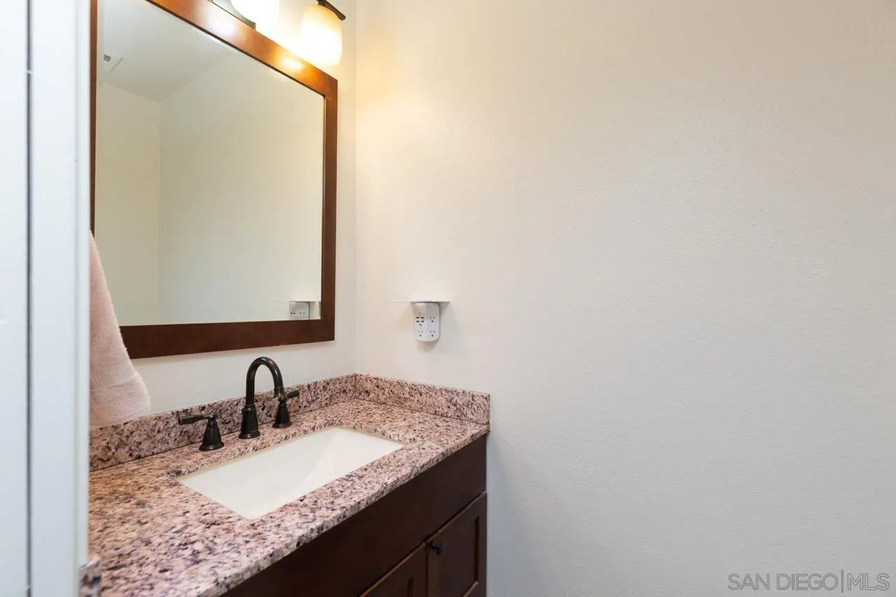11911 Royal Road, Unit E El Cajon, CA 92021 - Photo 9 of 20