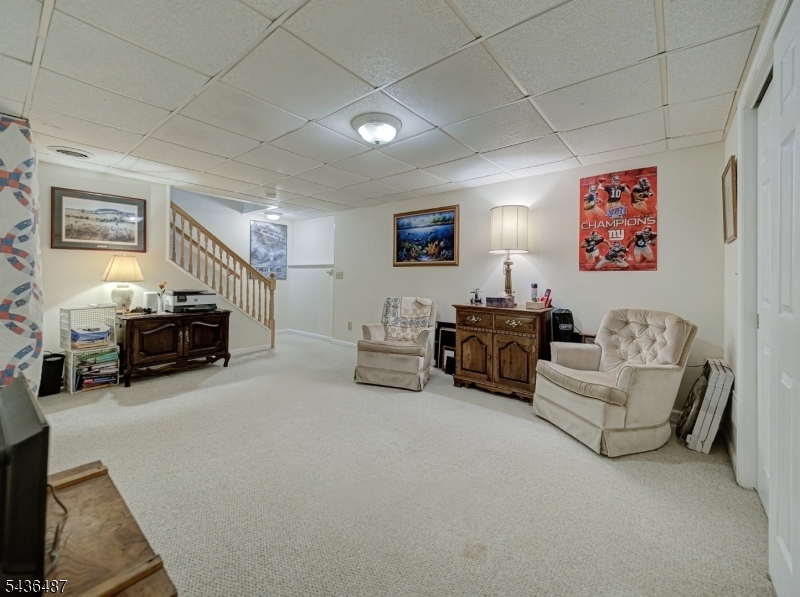 9 Chestnut Place Lebanon, NJ 08833 - Photo 34 of 43