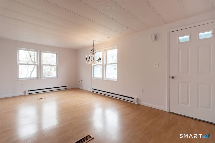 40 Matthews Street Bristol, CT 06010 - Photo 14 of 30