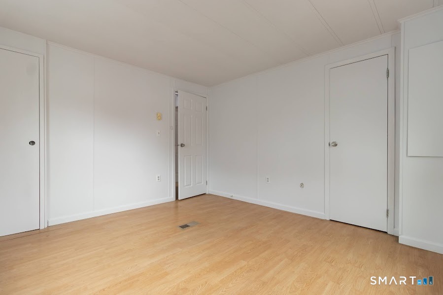 40 Matthews Street Bristol, CT 06010 - Photo 19 of 30