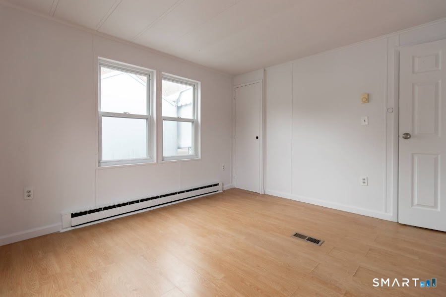 40 Matthews Street Bristol, CT 06010 - Photo 20 of 30