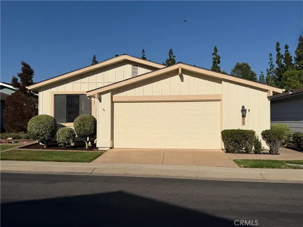 $358,900 | 2613 Forest Lake, Unit 46, Santa Ana, CA 92705