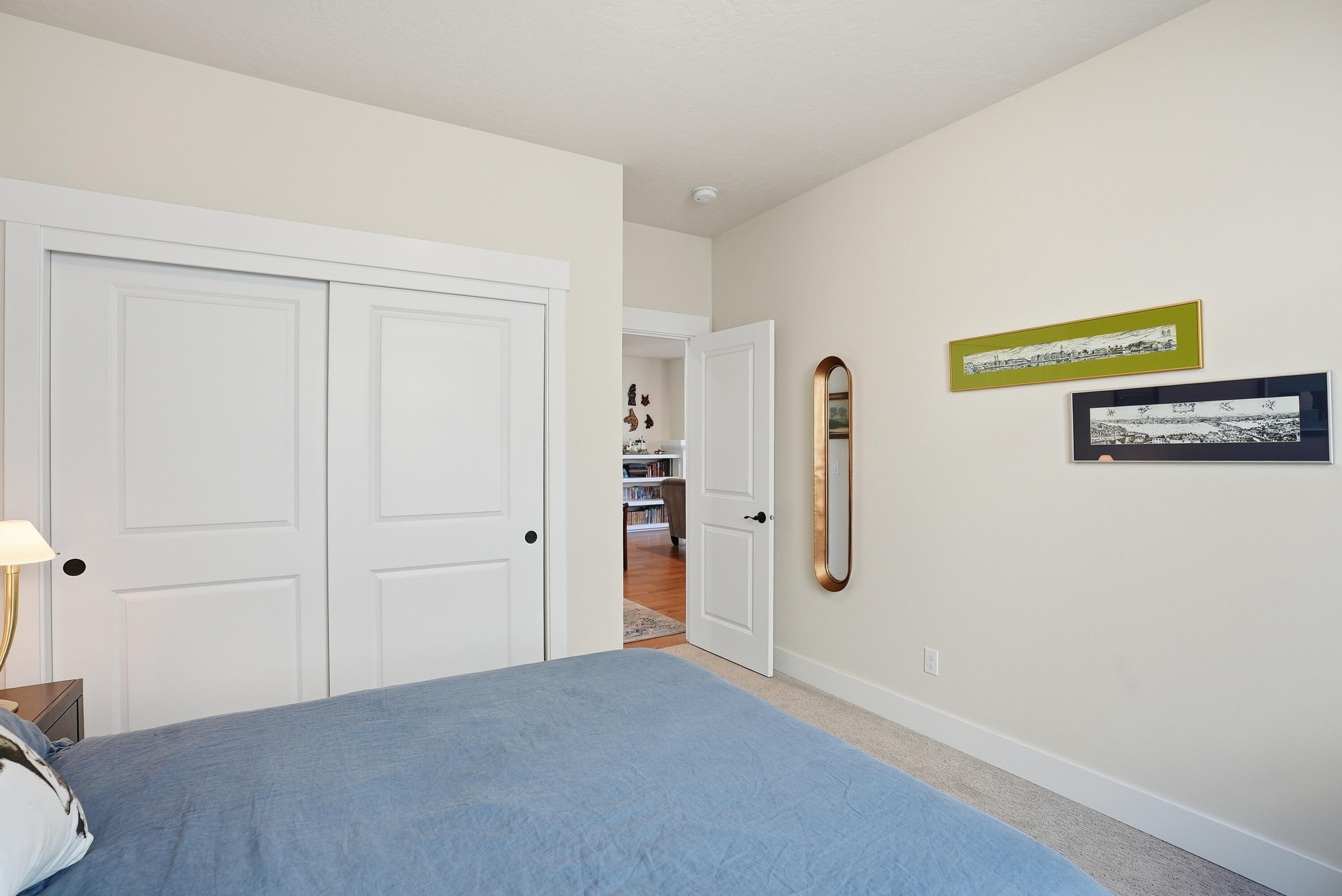 1227 Northeast Hoover Loop Bend, OR 97701 - Photo 29 of 38 1227 NE Hoover Lp - 29