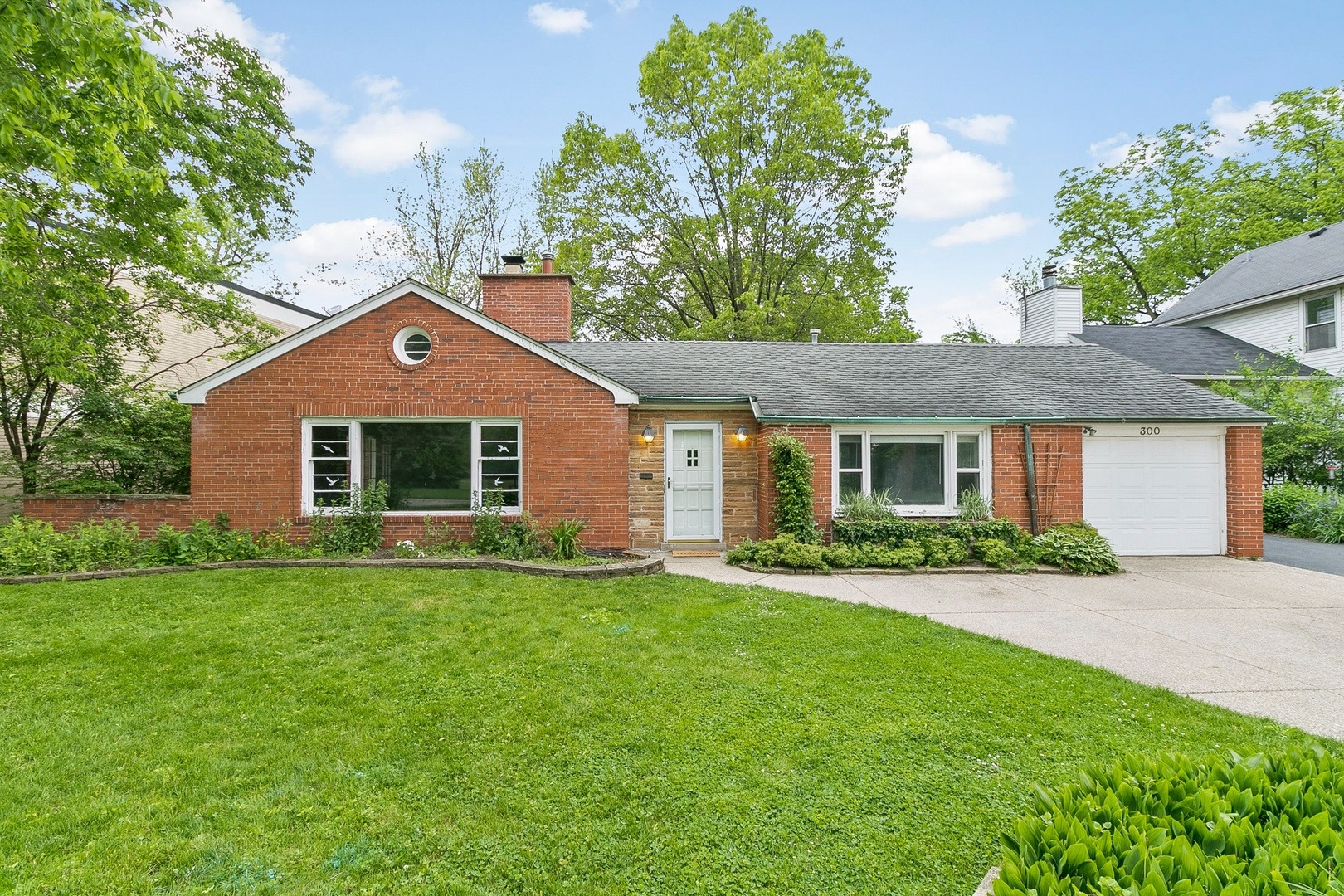 300 Fairbank Road Riverside, IL 60546 - Photo 1 of 31