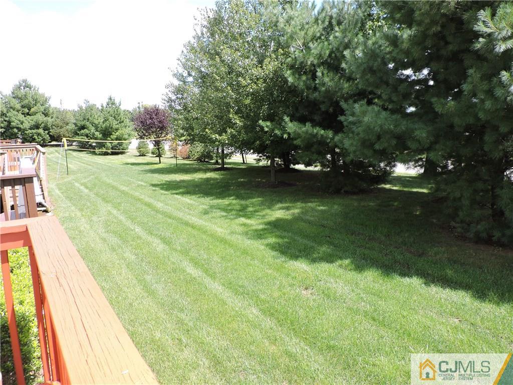 358 Hawthorne Road North Brunswick, NJ 08902 - Photo 24 of 24 Gallery Image 24
