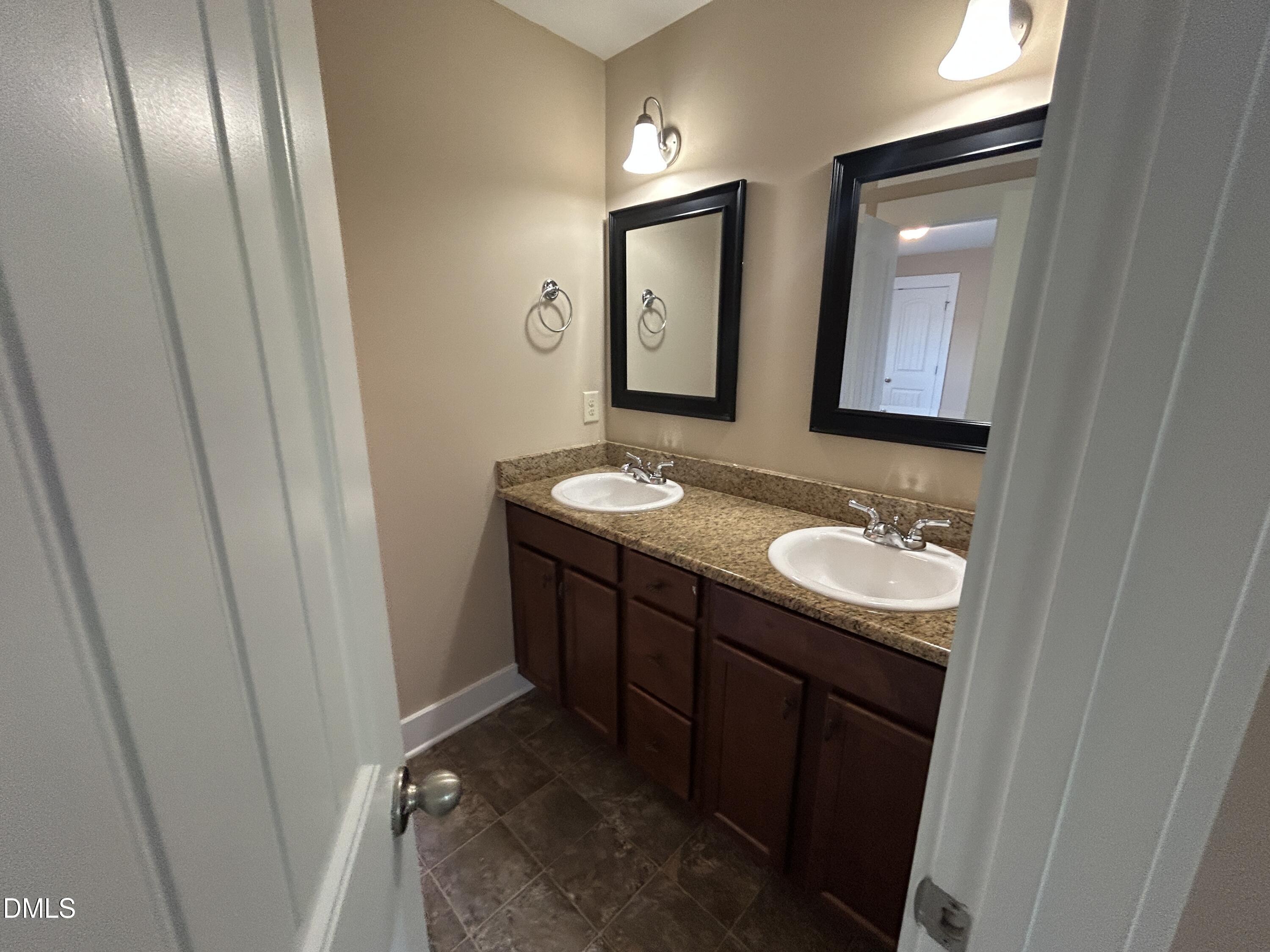 3827 Glenhaven Road Raleigh, NC 27606 - Photo 31 of 32 IMG_8879