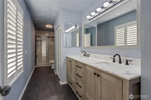 $575,000 | 12110 135th Street East, Puyallup, WA 98374