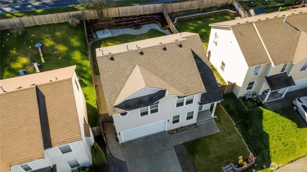 $575,000 | 12110 135th Street East, Puyallup, WA 98374