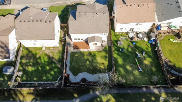 $575,000 | 12110 135th Street East, Puyallup, WA 98374