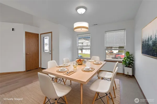 $575,000 | 12110 135th Street East, Puyallup, WA 98374