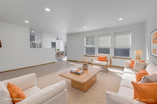 $575,000 | 12110 135th Street East, Puyallup, WA 98374