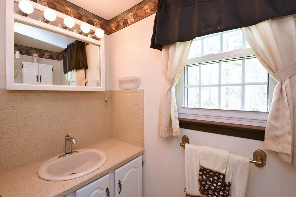 83 Turnpike Road Chelmsford, MA 01824 - Photo 17 of 26 Gallery Image 17
